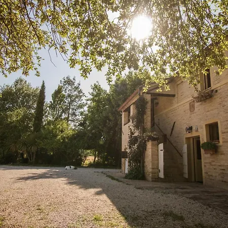 La Casa Di Tara Armonia E Natura Panzió Recanati