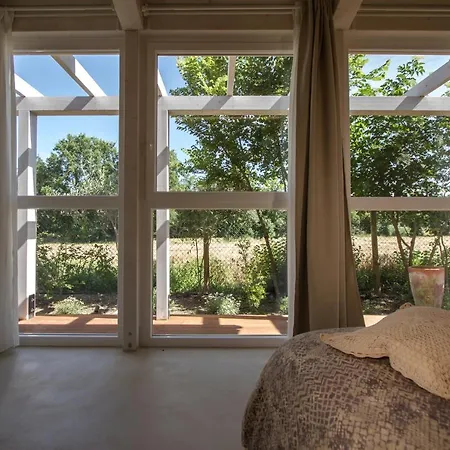 La Casa Di Tara Armonia E Natura Bed and Breakfast 3*